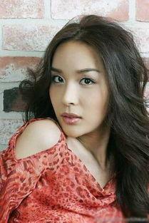 娱乐圈十大变性明星,华丽转身,闪耀舞台