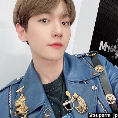 exo边伯贤图片,魅力四溢的偶像风采